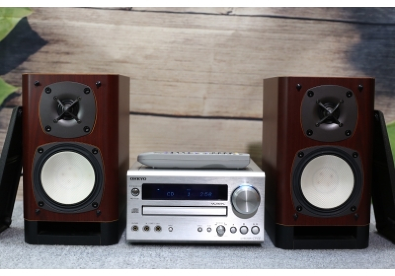ONKYO CR-D2